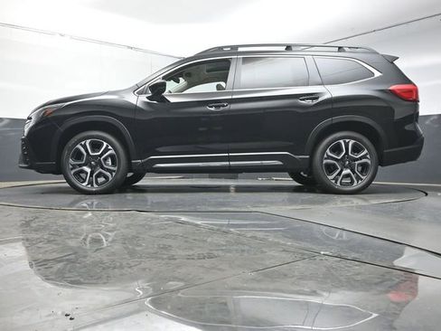 New 2026 Subaru Ascent Limited AWD/4WD image 37