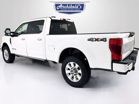 Used 2022 Ford F350 Platinum image 4