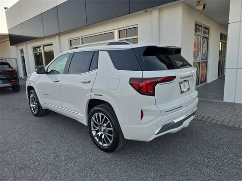 New 2026 GMC Terrain Denali w/ LPO, Floor Liner Package image 5