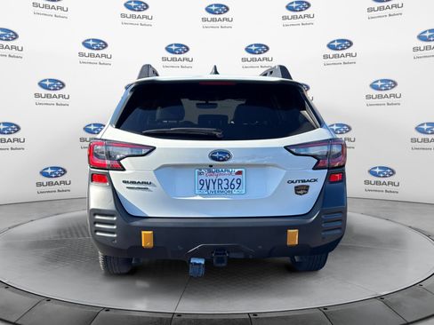 Certified 2025 Subaru Outback Wilderness AWD/4WD image 5