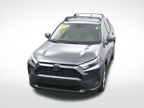 Used 2025 Toyota RAV4 XLE image 24
