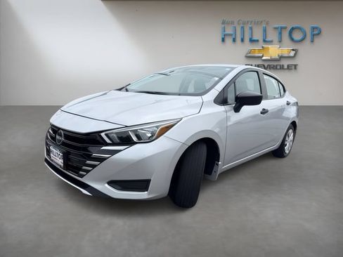 Used 2024 Nissan Versa S w/ Trunk Package FWD image 12