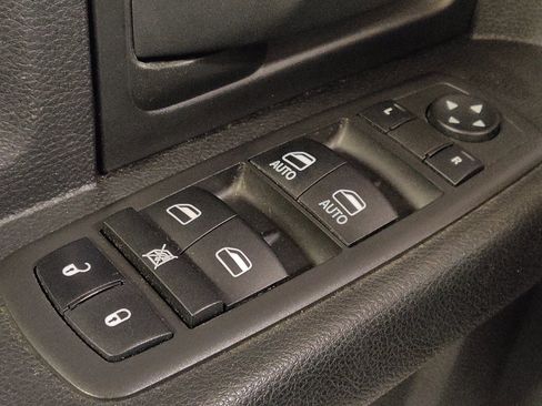 Used 2019 RAM 1500 Tradesman image 27