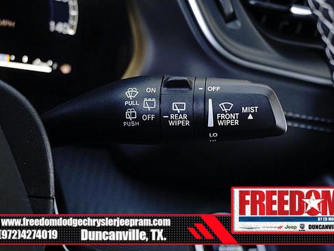 New 2025 Jeep Grand Cherokee L Laredo image 33