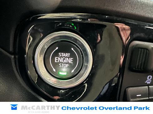 Used 2025 Chevrolet Silverado 2500 LT w/ Convenience Package AWD/4WD image 19