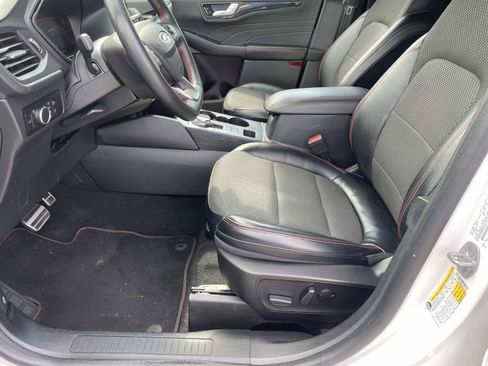 Used 2023 Ford Escape ST-Line w/ Tech Pack #1 FWD image 16
