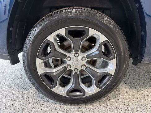 Used 2022 RAM 1500 Limited AWD/4WD image 38