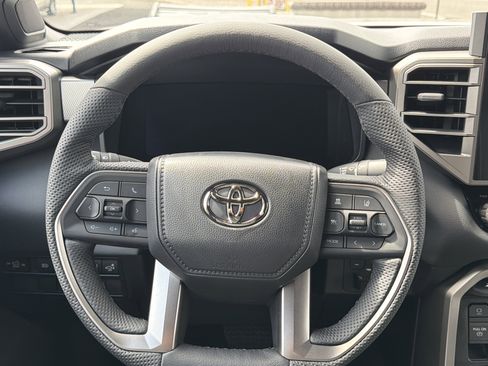 New 2026 Toyota Tundra Limited AWD/4WD image 13