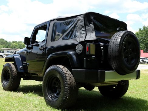 Used 2013 Jeep Wrangler Sport image 4