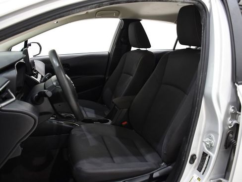 Used 2024 Toyota Corolla LE image 20