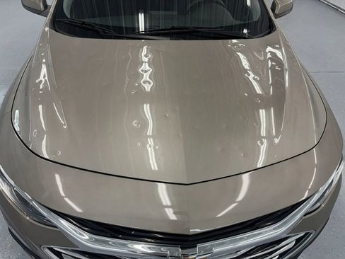 Used 2022 Chevrolet Malibu LT FWD image 16