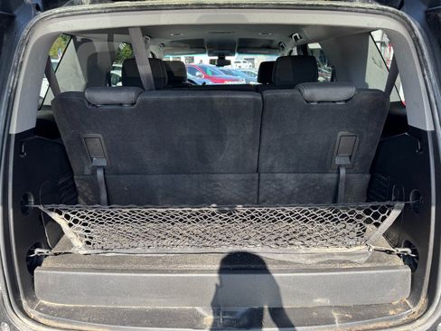 Used 2017 GMC Yukon SLE w/ SLE Value Package AWD/4WD image 18
