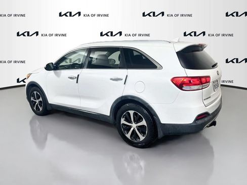 Used 2016 Kia Sorento EX FWD image 5