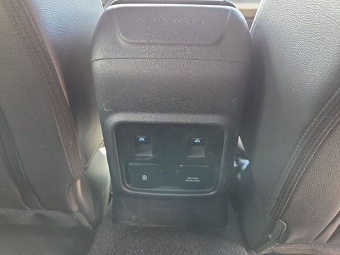 Used 2024 Ford Bronco Wildtrak AWD/4WD image 16