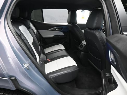 Used 2024 Chevrolet Equinox EV LT w/ Active Safety Package 3 FWD image 41