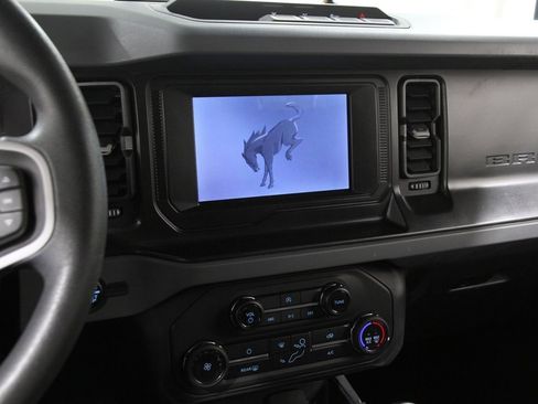 Used 2023 Ford Bronco 2-Door w/ Sasquatch Package image 9