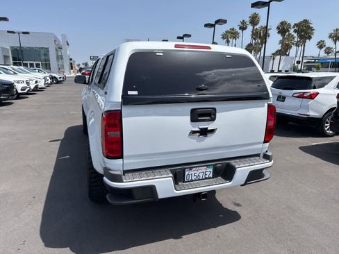 Used 2017 Chevrolet Colorado LT w/ LT Convenience Package AWD/4WD image 15