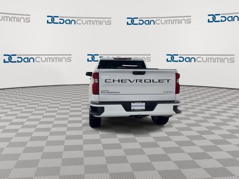 Used 2023 Chevrolet Silverado 1500 Custom AWD/4WD image 7