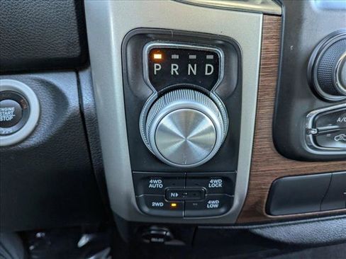 Used 2017 RAM 1500 Laramie w/ Convenience Group image 13