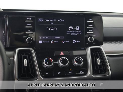 Used 2023 Kia Sorento LX image 6