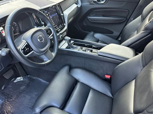Used 2020 Volvo XC60 T6 Inscription AWD/4WD image 10