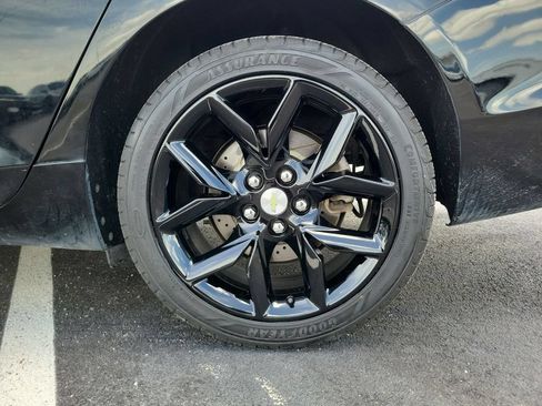 Certified 2015 Chevrolet Impala LT FWD image 10