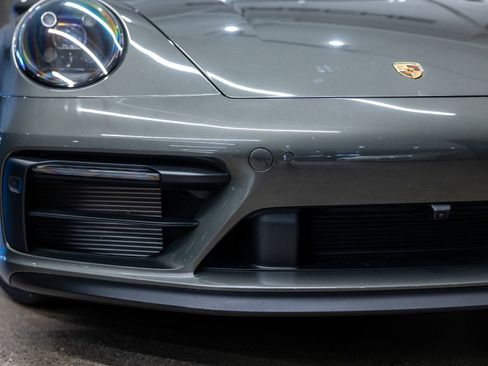 Certified 2024 Porsche 911 Targa 4 GTS AWD/4WD image 14