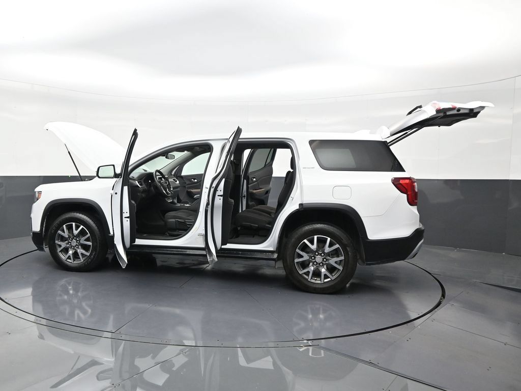 Used 2023 GMC Acadia SLE FWD image 30