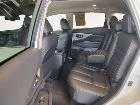 Certified 2024 Nissan Murano SV w/ SV Midnight Edition Package FWD image 26