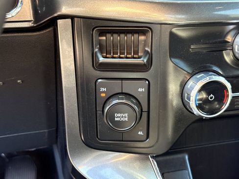 Used 2023 Ford F150 XLT AWD/4WD image 26