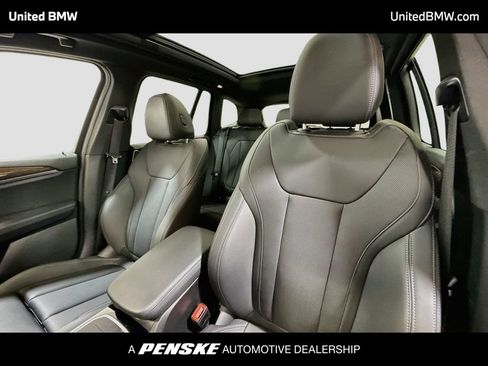 Used 2024 BMW X3 xDrive30i w/ Premium Package w/ZPA AWD/4WD image 5