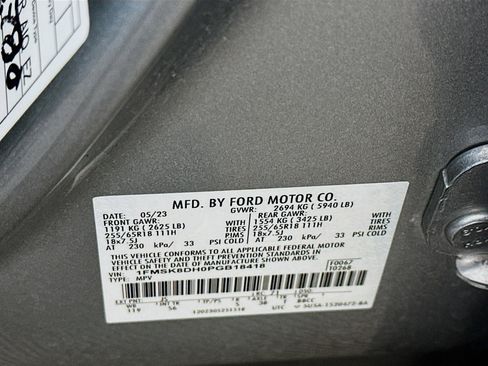 Used 2023 Ford Explorer XLT w/ Equipment Group 202A image 12