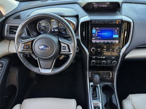 Used 2022 Subaru Ascent Limited image 3