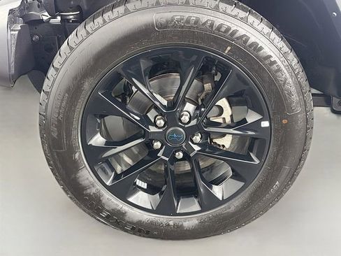 Used 2024 Jeep Wrangler Sahara w/ Technology Group image 32