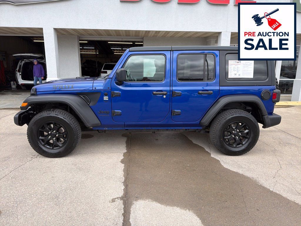 Used 2020 Jeep Wrangler Unlimited Sport AWD/4WD image 2