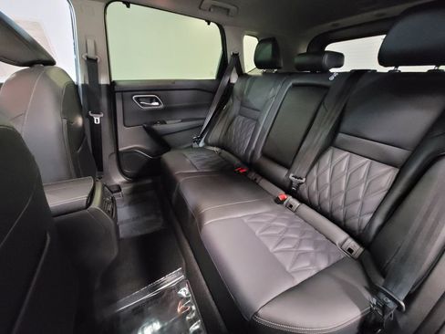 New 2026 Nissan Rogue Platinum w/ Platinum Premium Package image 11