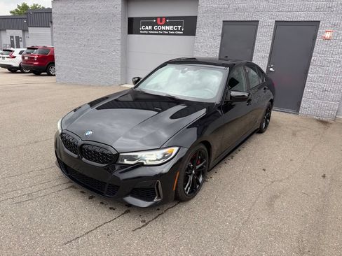 Used 2021 BMW M340i xDrive w/ Premium Package AWD/4WD image 4