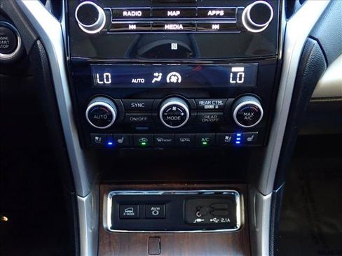 Used 2022 Subaru Ascent Touring w/ Popular Package #2A AWD/4WD image 22
