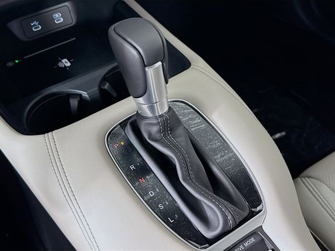 New 2026 Honda HR-V EX-L image 19