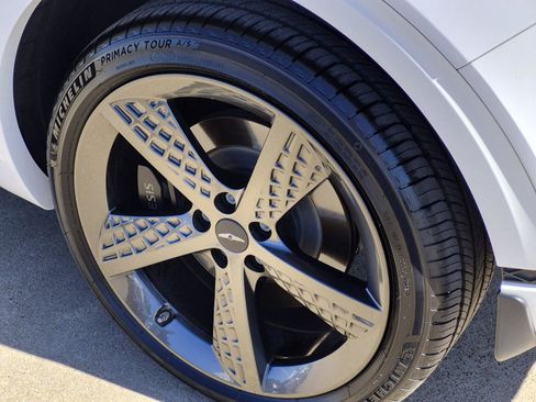 Used 2023 Genesis GV70 3.5T Sport w/ Sport Prestige Package image 7