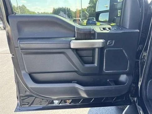 Used 2020 Ford F250 Lariat AWD/4WD image 8