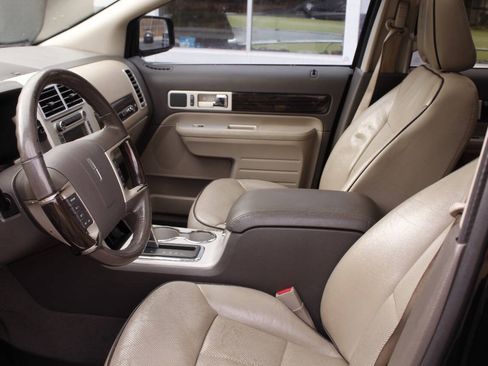 Used 2008 Lincoln MKX AWD image 23