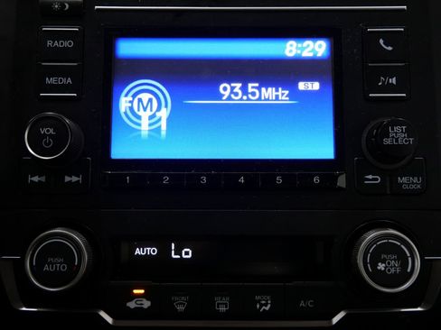Used 2020 Honda Civic LX image 19