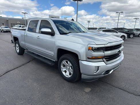 Used 2018 Chevrolet Silverado 1500 LT w/ True North Edition AWD/4WD image 3