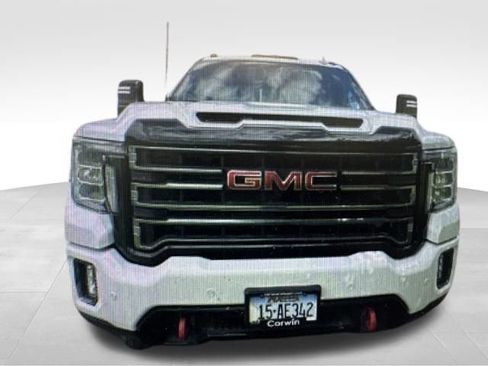 Used 2020 GMC Sierra 2500 AT4 w/ AT4 Preferred Package AWD/4WD image 10