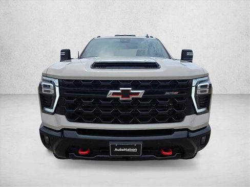 New 2026 Chevrolet Silverado 2500 ZR2 AWD/4WD image 6