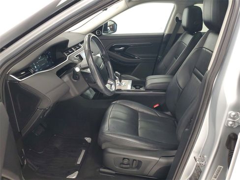 Used 2020 Land Rover Range Rover Evoque SE image 13