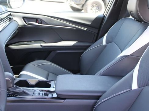 Used 2026 Toyota Camry SE w/ Multimedia Upgrade Package FWD image 28