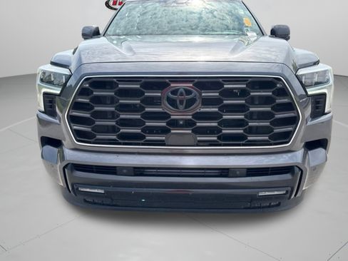 Used 2025 Toyota Sequoia Platinum AWD/4WD image 26