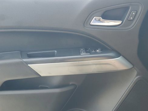 Used 2018 Chevrolet Colorado LT w/ LT Convenience Package image 23